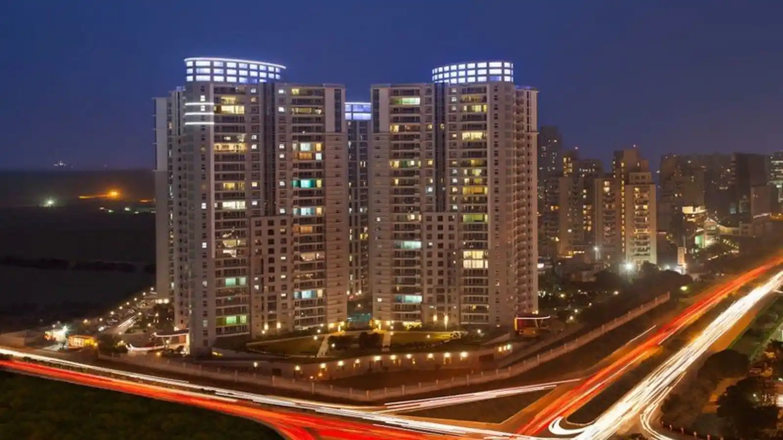 DLF-Belaire-Apartments-In-Sector-54-Gurgaon-Exterior